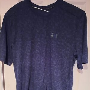 Mens medium Under Armour shirt